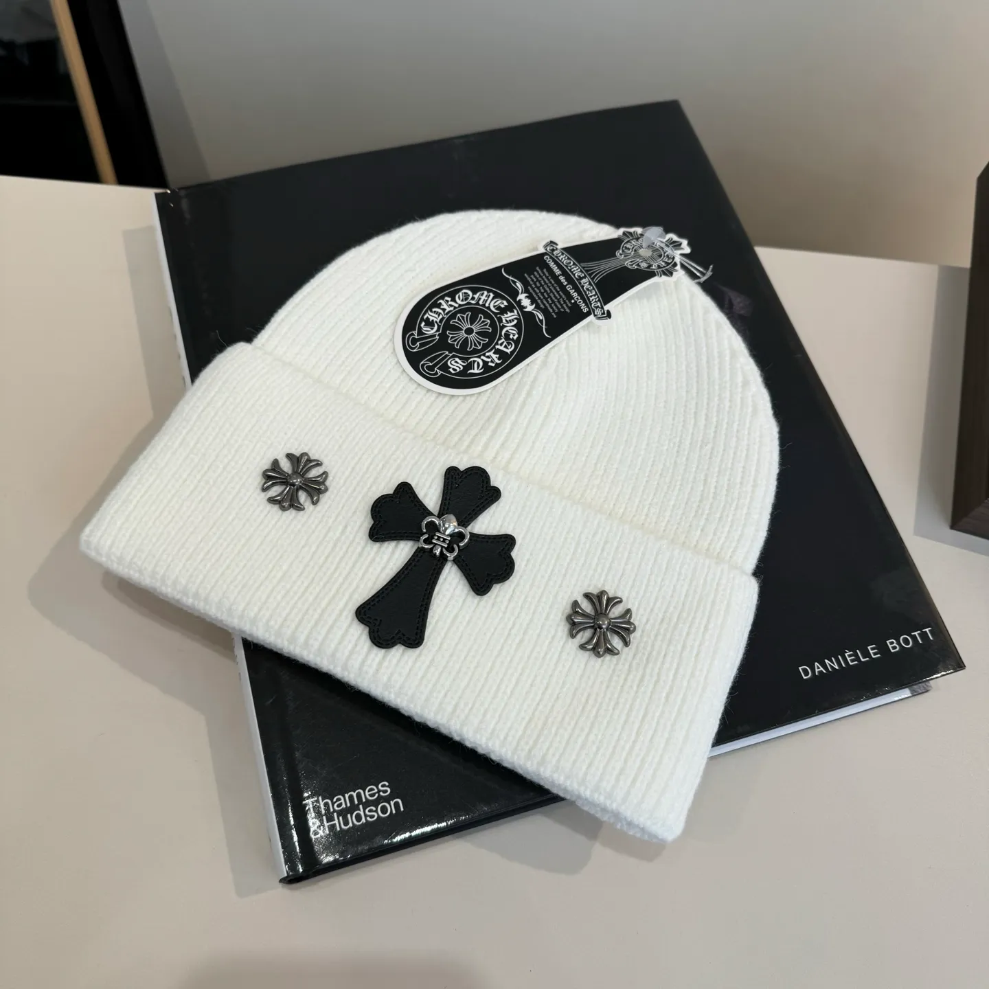 💰70¥ Croxin new knitted beanie